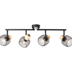 Giada 4 spotlight