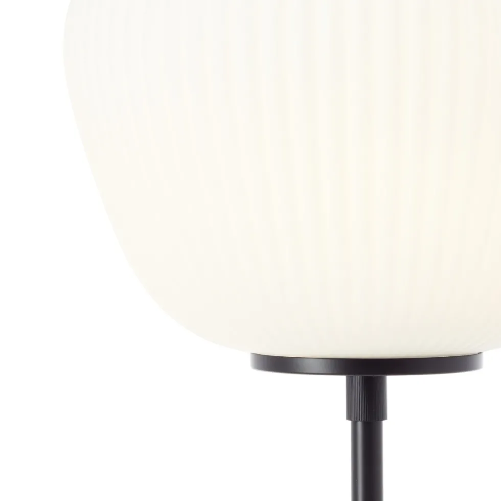 Kaizen golvlampa